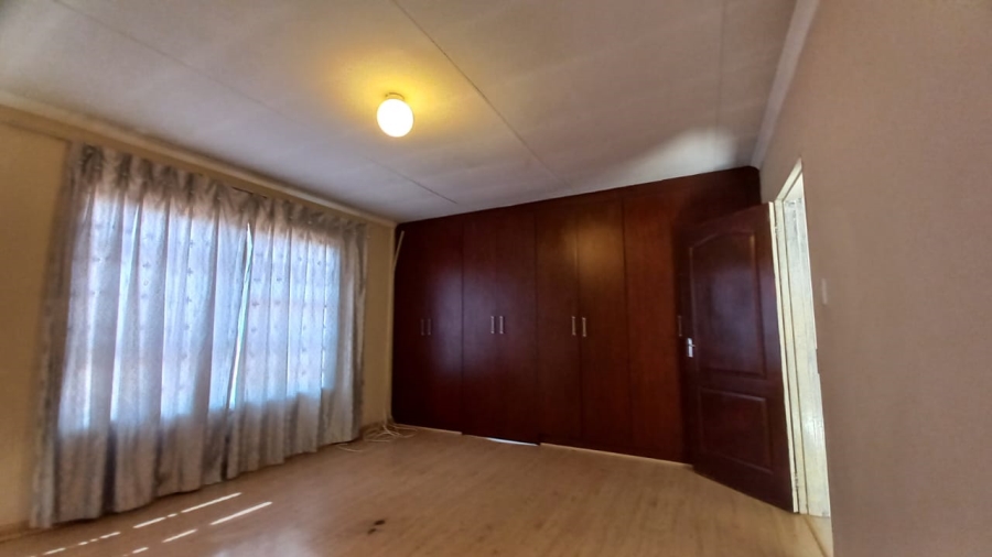 3 Bedroom Property for Sale in Mandela View Free State